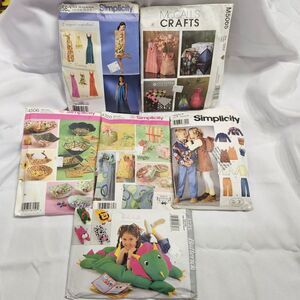 6‎ Vintage Patterns Diy Butterwick Animal Pillow Simplicity Mccalls Crafts NIB